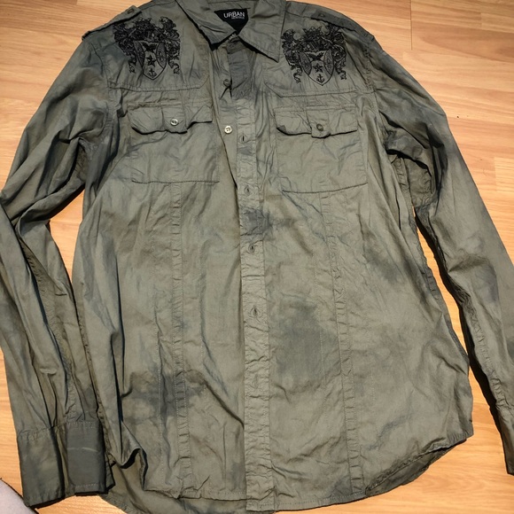 Urban Heritage dress shirt men’s clothing - Picture 4 of 4